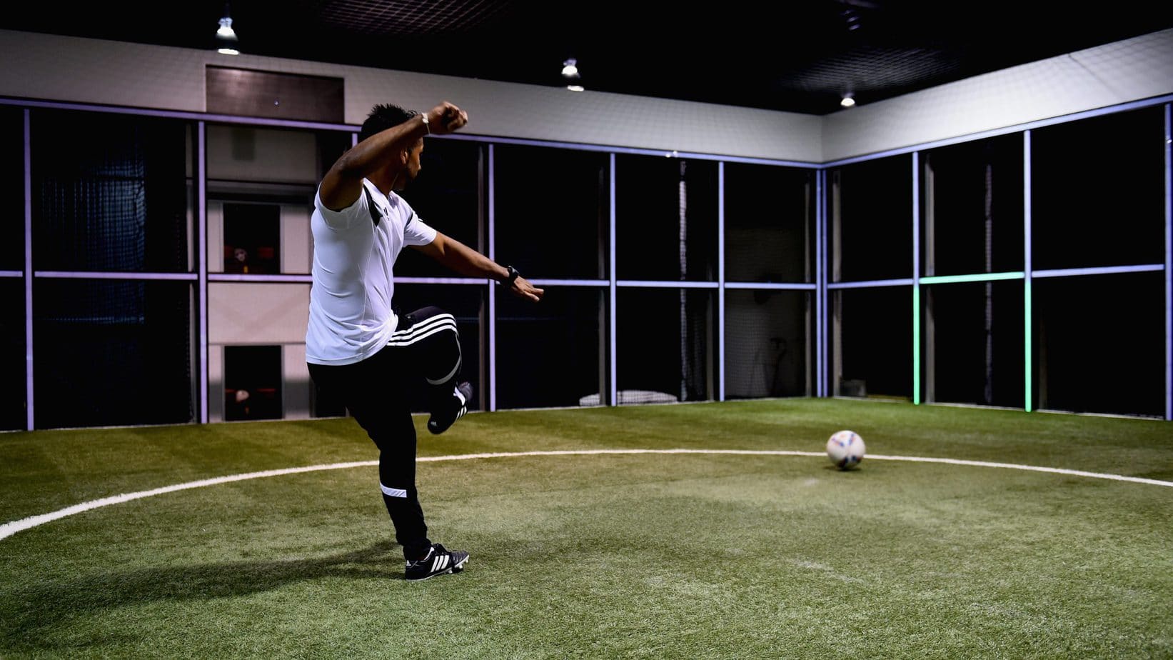 Footbonaut – tak wygląda piłkarski trening nowej generacji!