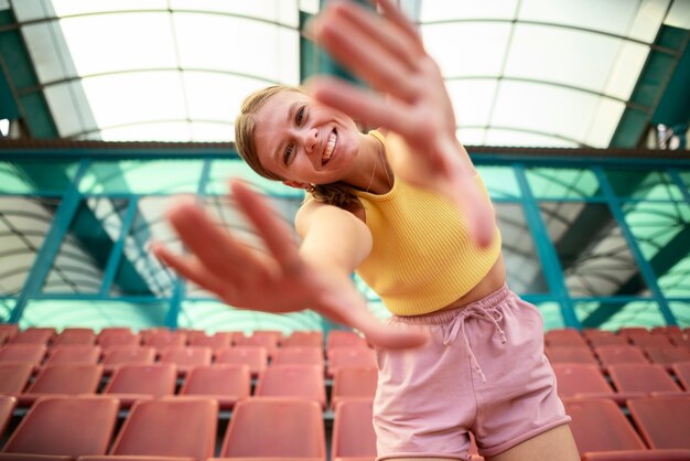 Tworzenie emocjonujących filmów z zawodów sportowych: Kluczowe wskazówki